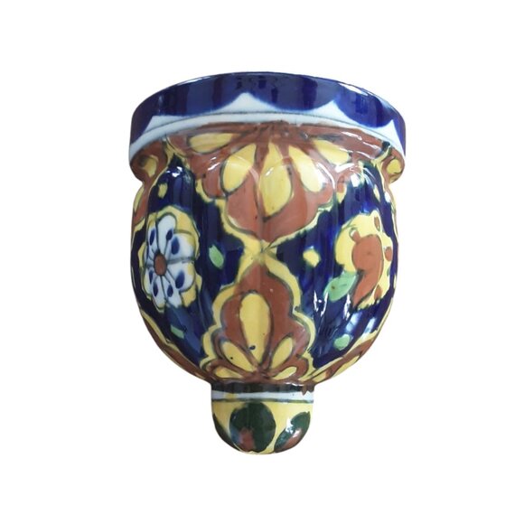 Mexican Talavera Art Pottery Wall Pocket Handpainted Colorful Vase. Signed
